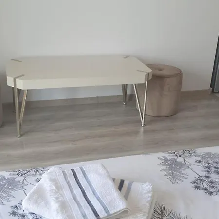 Joy2sea Apartment